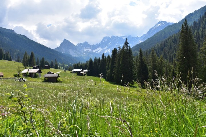 TRENTINO-VAL-DI-FASSA-VAL-SAN-NICOLO-PANORAMA