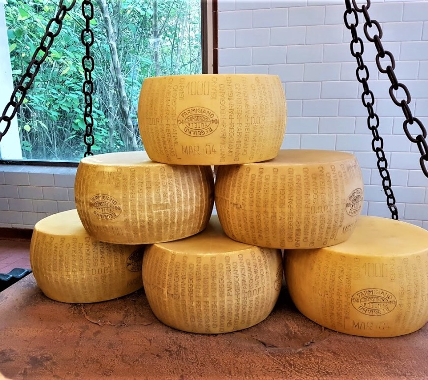 Forme di Parmigiano Reggiano